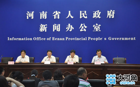 杭州人均gdp_2015城镇人均gdp(2)