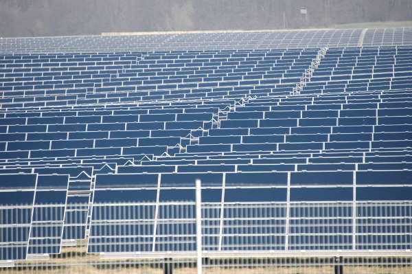 德国太阳能企业陷入困境 光伏组件制造业面临