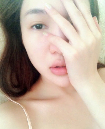 郭美美晒素颜 称本人比上镜漂亮(图)