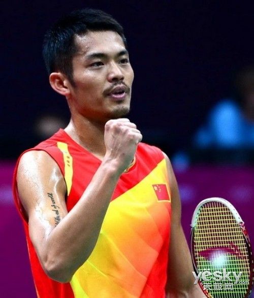 看笔记本里的奥运会冠军:林丹配东芝Z830