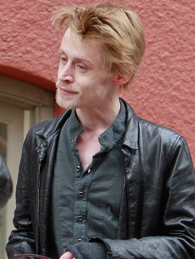 小鬼当家麦考利金暴瘦如骷髅传月花18万买毒