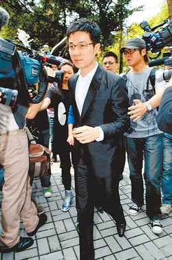 小S老公被警方请喝咖啡 强调跟富少不熟