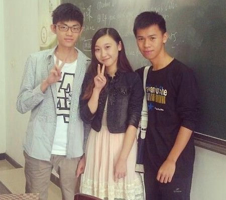 <em>爱</em>动漫萌物是吃货+90后<em>美女</em>英语<em>老师</em>走红网络