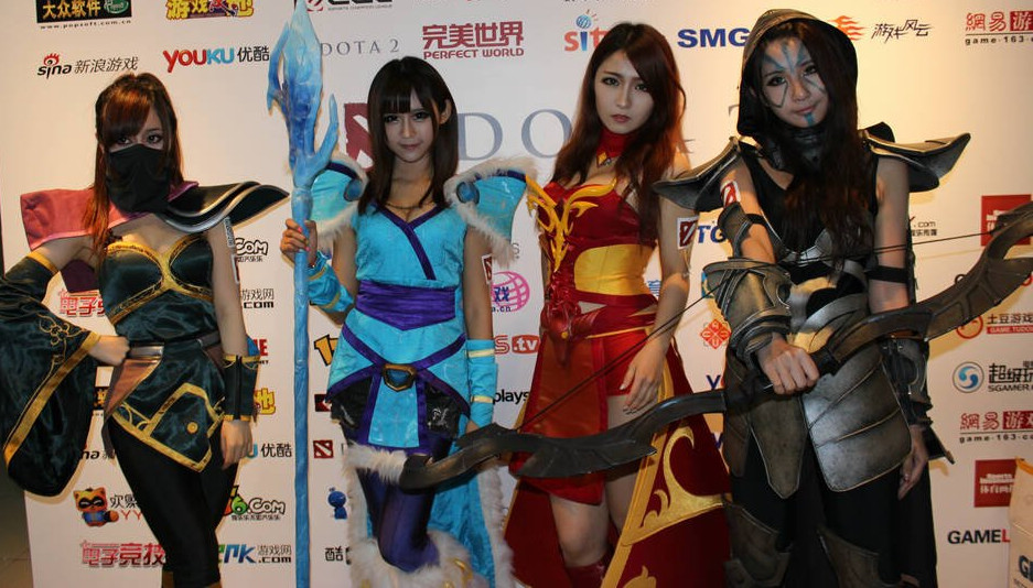 <em>DOTA</em>2赛事DSL开幕式<em>美女</em>如云 火辣身材引爆