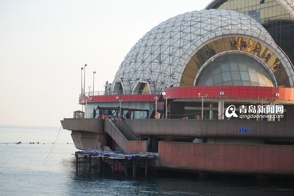青岛海上皇宫悄然施工 老地标或将涅盘重生