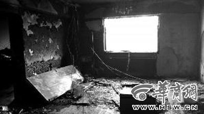 咸阳华天大厦一住户凌晨失火 楼道消防栓却不