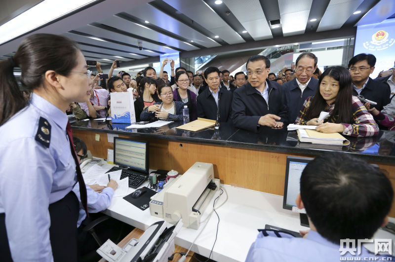 李克强鼓励福建自贸区:当好一照一号改革先行