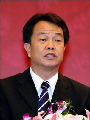 詹国枢:潘石屹唱衰楼市不必当真_凤凰房产贵阳