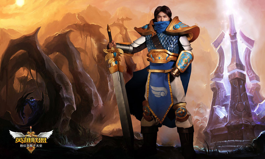 <em>狐女</em>与基友同台竞技 英雄联盟超专业COS_游戏