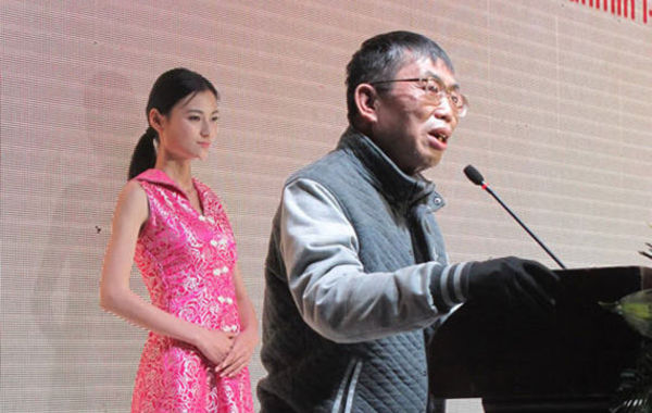 聂卫平<em>癌症</em>术后亮相 身形瘦削<em>头发</em>花白(图)_辽