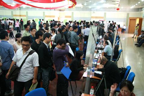 杭州的招聘会_18个补贴项目 原来深圳有这么多补贴 来看看你可以申请的有哪些