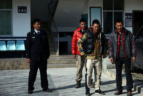 杜淳拍摄《北京青年》 粉丝千