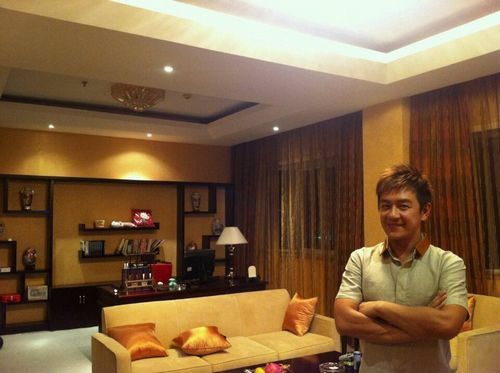 陈浩民不让<em>女儿</em>进娱乐圈 拍新剧接太太<em>同居</em>_娱