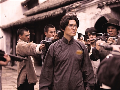 电视剧《铁血男儿夏明翰》中