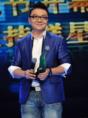 主持人董路多角度辟谣 李天一年龄并非造假