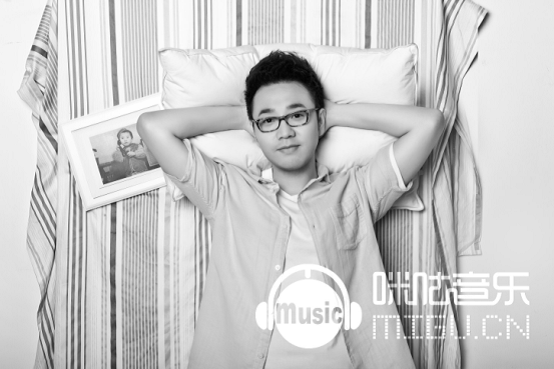 咪咕音乐约唱王铮亮 与歌迷共度静静的夜晚