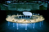 法国殿堂级珠宝腕表世家Van Cleef & Arpels梵克雅宝倾情呈现的“美之传承”典藏臻品回顾展，于2012年5月20日至7月15日期间在上海当代艺术馆（MoCA Shanghai）曼妙呈现，美轮美奂，引人入胜。