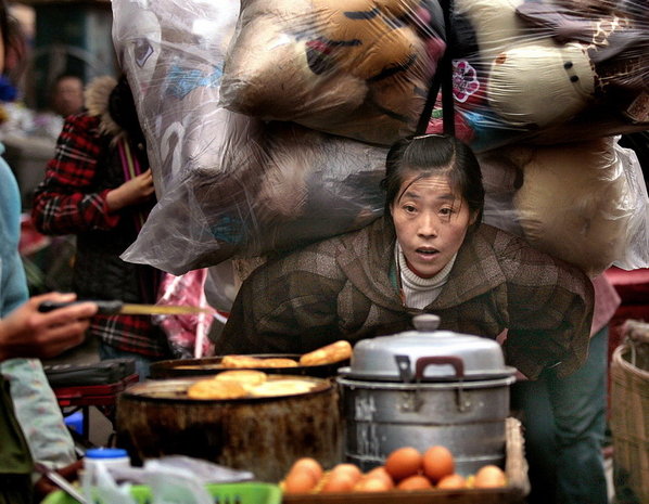 酸甜苦辣谁人知 农民工艰辛创业路