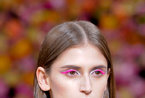 当荧光撞上眼和唇 Dior2012高定耀眼妆容