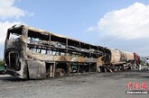 8月26日凌晨，包茂高速公路安塞段一辆客车与运送甲醇货运车辆追尾，造成36人遇难，3人受伤。客车车体仅剩下框架，甚至连客车座椅和行李都找不到。
