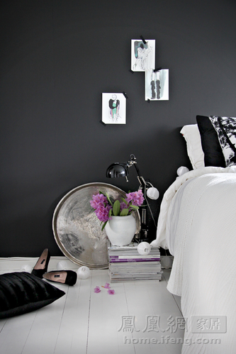 别样的浪漫 黑色墙面卧室设计