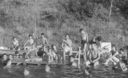1959年毛泽东在庐山游泳