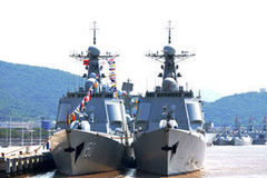 中国2013年28艘舰艇服役 世界第一