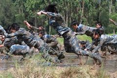 超级女兵：军营“超女”比酷