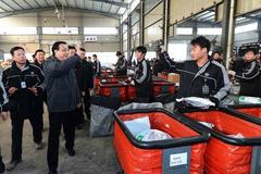 李克强看望快递工人