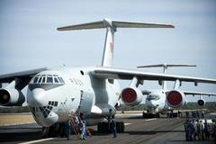 中国军机抵达澳空军基地