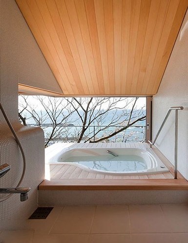 私密空间也要创意 不同风格嵌入式浴缸设计欣赏