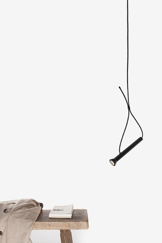 比利时可调式创新吊灯设计 造型形似中国手电筒
