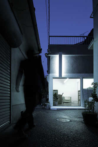 日式极简住宅 由年久失修木屋改建而成