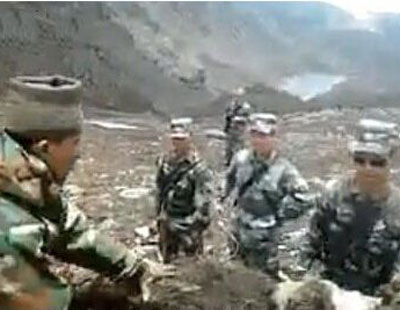 印媒:数百解放军越界 印军千人对抗