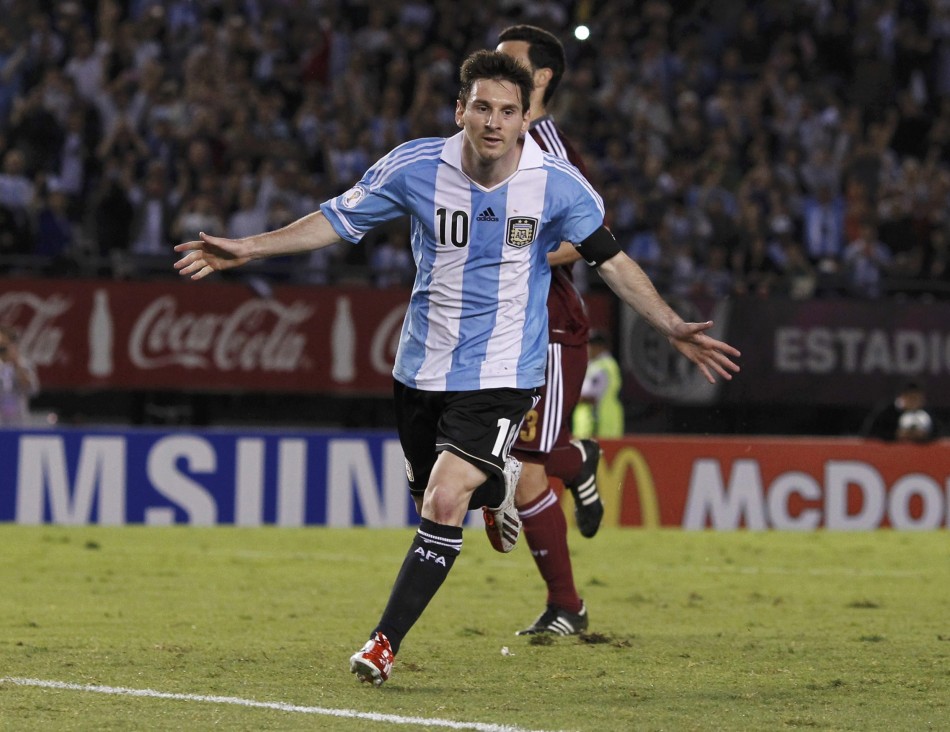 世预赛-阿根廷3-0委内瑞拉