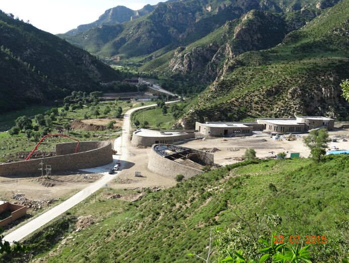 内蒙古卓资县九龙湾旅游区:山林拾趣醉生态