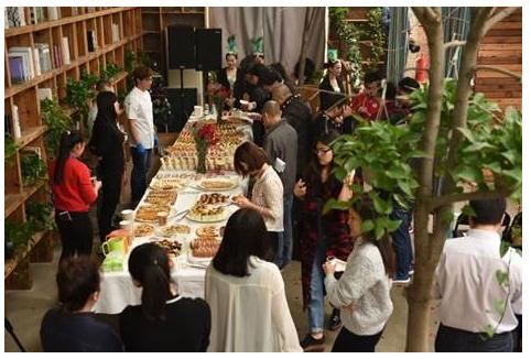 香送:专注年轻人的烘焙品牌