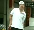 女子被抢遭强拍裸照