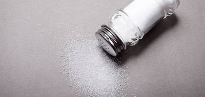 低钠盐不适用哪些人群？
