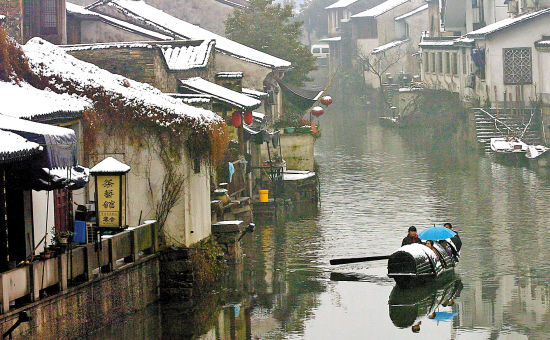 绍兴雪后，水乡古城更显沧桑