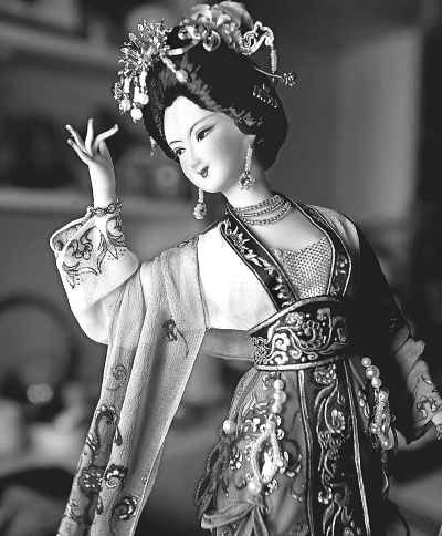北京绢人作品《杨贵妃》