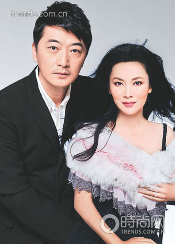 邵峰&刘欣邵峰&刘欣婚龄8年"每一个戒指都记录着我们共度的岁月"