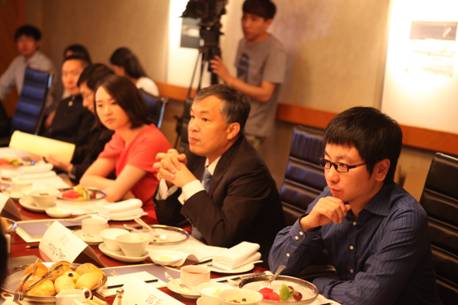 思·享·汇金融晨会 投资家共商全球经济形式