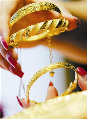 老凤祥等5金店在上海年不法营业收入超10亿