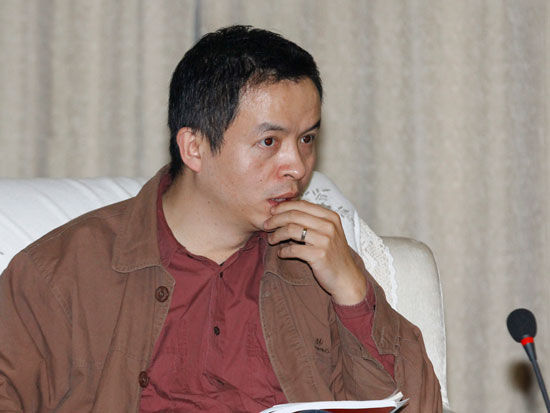 简介:陶然,现为中国人民大学经济学院教授,北京大学-林肯研究院城市