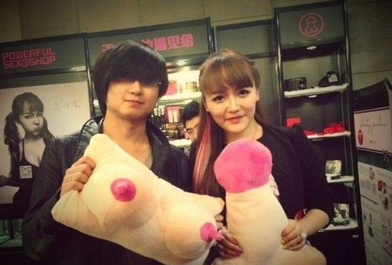 房产商为何对马佳佳又爱又恨?|马佳佳|万科_凤