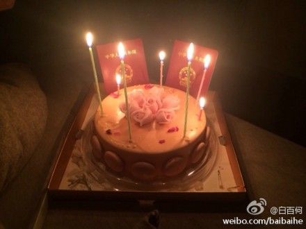 白百何秒删晒恩爱微博疑情变 经纪人：没什么事 是习惯