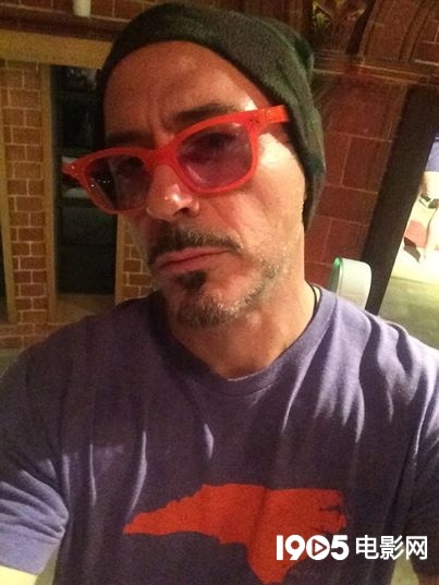 《复仇者联盟2》钢铁侠戏份杀青 唐尼感叹失