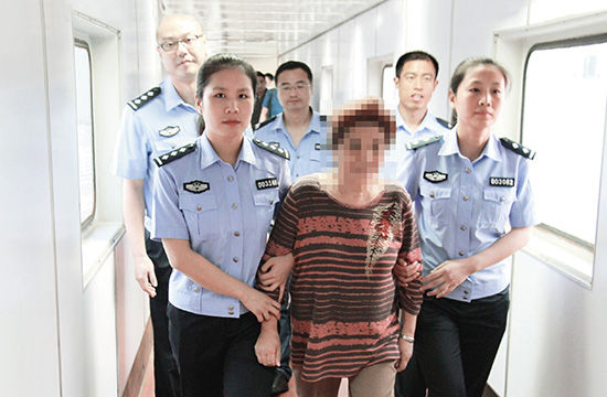 2013年10月12日，余国蓉被从泰国押解回国。