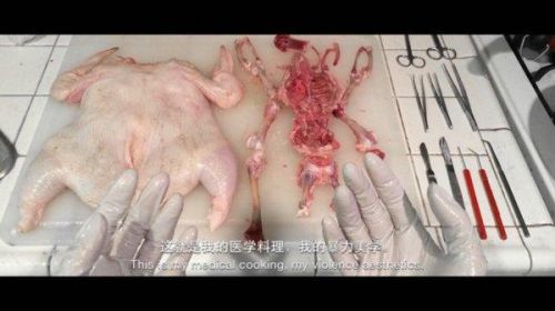 奶奶踏青萌照走红,孟非惊呆